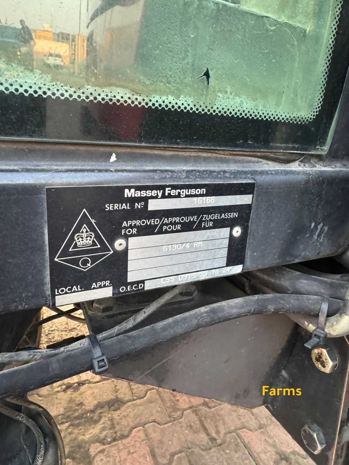 جرار ماسي فيرغسون 6130 من الجرارات القوية وال